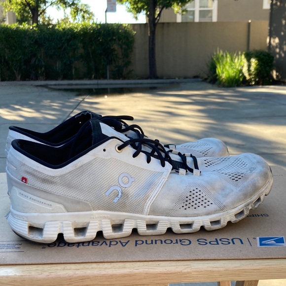 Men’s On Clouds Running Black and White Athletic Shoes size 14 - Picture 5 of 12